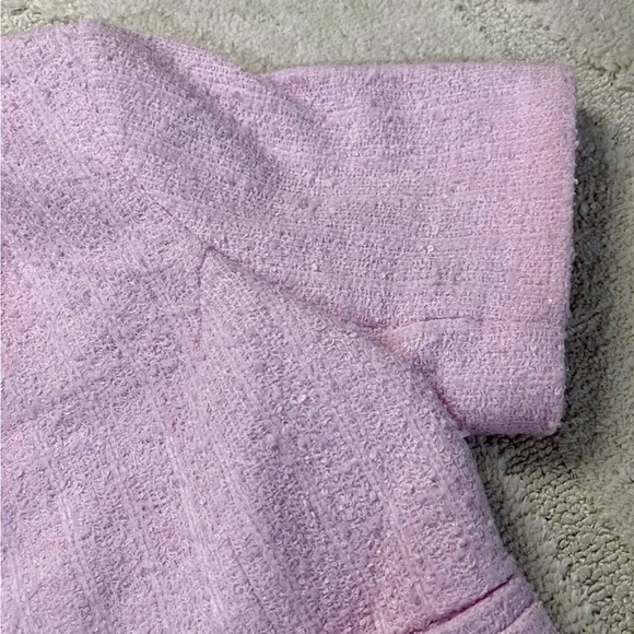 Short Sleeve Cropped Tweed Jacket
Color: SOUVENIR PINK
Size: XL…. It's really ❤️ - Picture 2 of 5